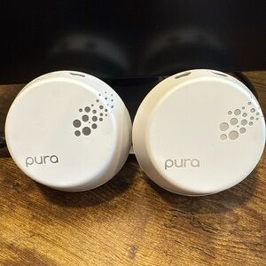 Set Of 2 Pura Diffusers. Plug In. Original. GUC.  Holds 2 Scents.